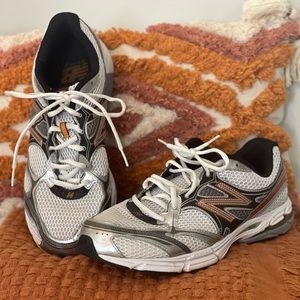 Men’s New balance running shoes, good condition